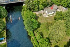 Hauptbild Wassergrundstück an der Löcknitz mit ca. 100 m eigener Uferlinie und eigenem Bootshafen