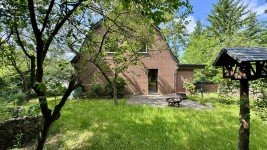 Hauptbild Eins im Grünen : Wunderschönes saniertes Haus mit viel Komfort und Platz für`s Hobby