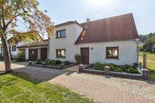 Hauptbild Kapitalanlage mit langfristiger Perspektive - Einfamilienhaus in Bad Belzig (mit Wohnrecht)